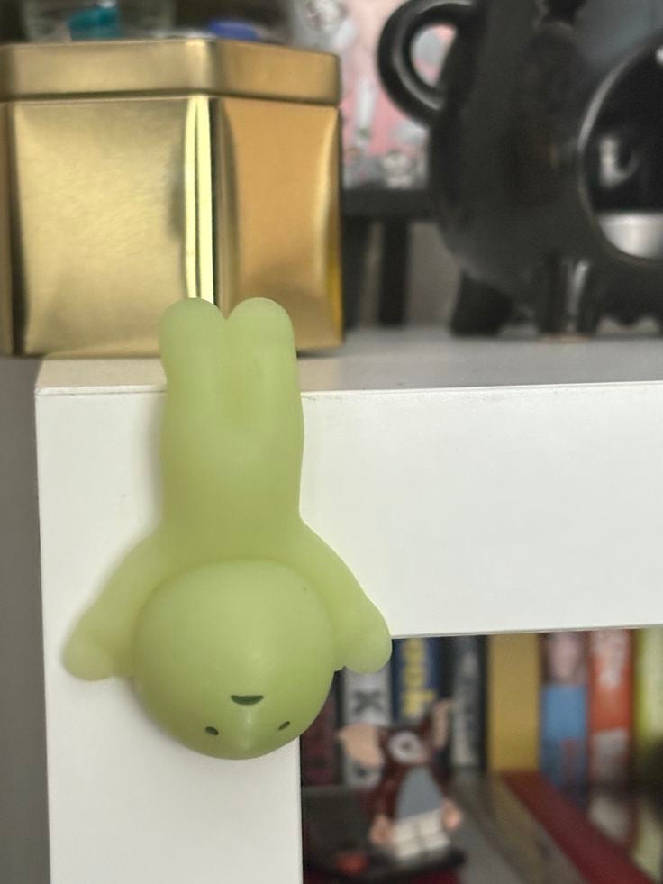 Smiski hippers light in dark